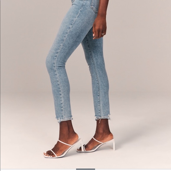 Abercrombie High Rise Super Skinny Jeans - Picture 6 of 16